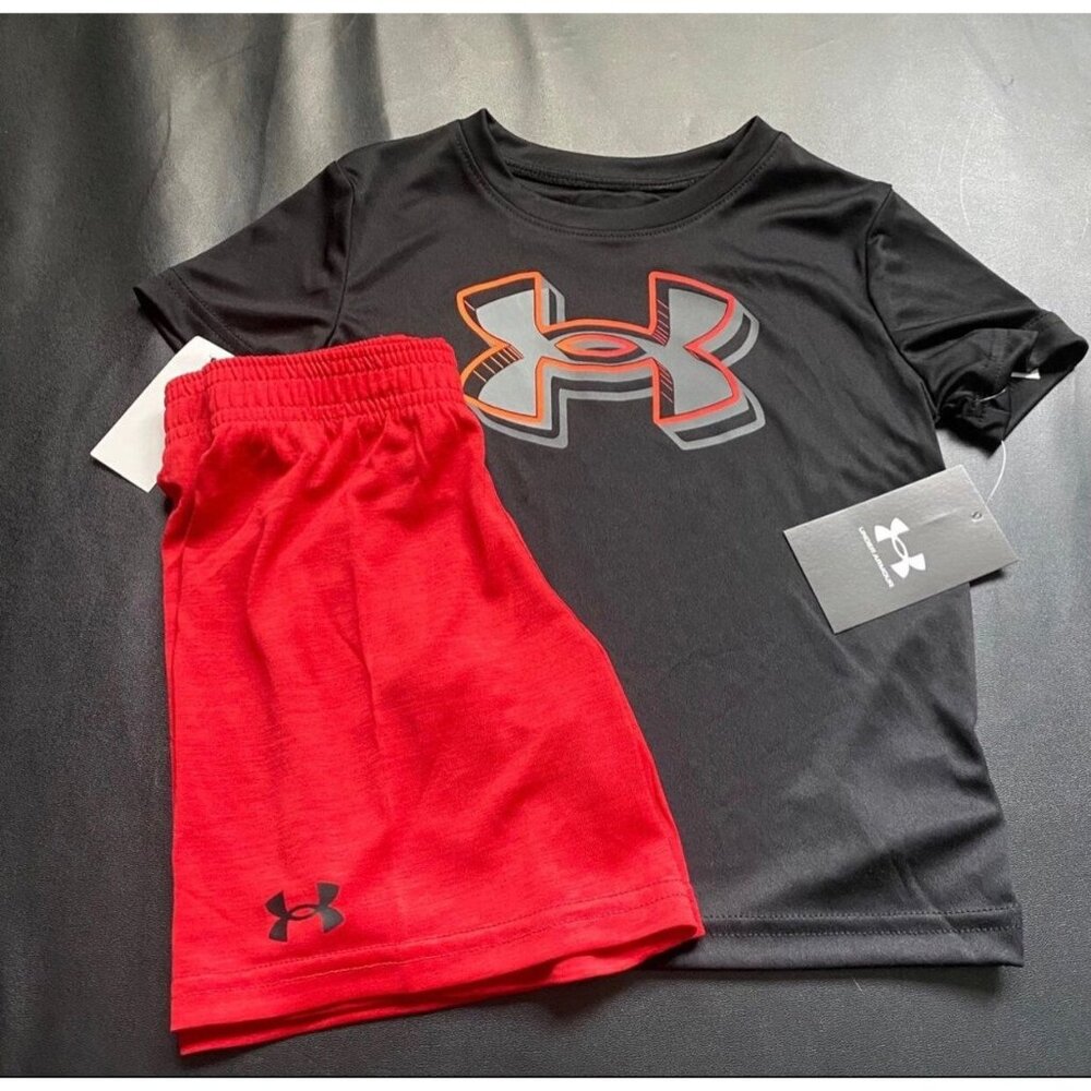 NWT Under Armour Athletic Set Boys Size 3T